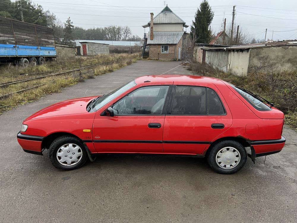 Нісан1993. Сані………