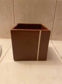 Doniczka ceramiczna brązowa kwadrat