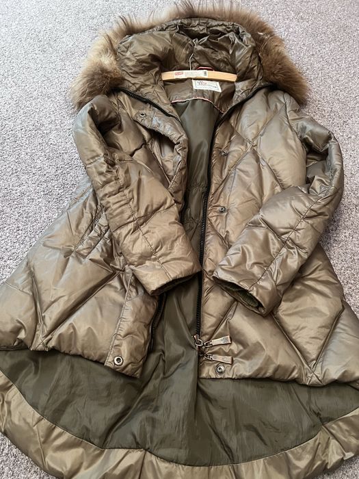 Пухова куртка Moncler