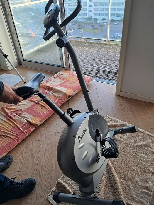 100€ bicicleta estática
