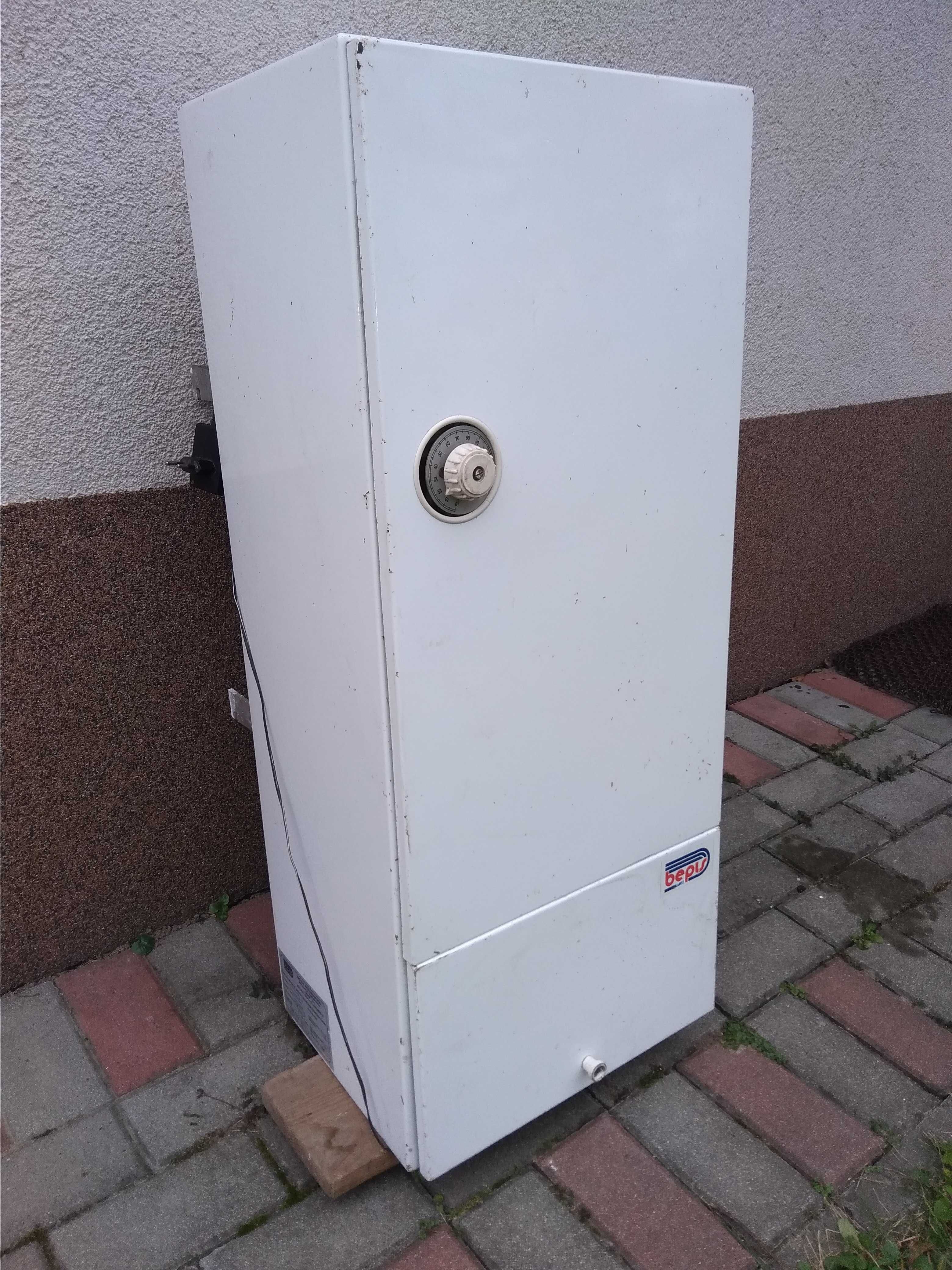 Piec kociół gazowy niskotemperaturowy BEPIS-C o mocy 12 kW