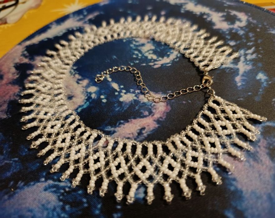 Селянка из бісеру