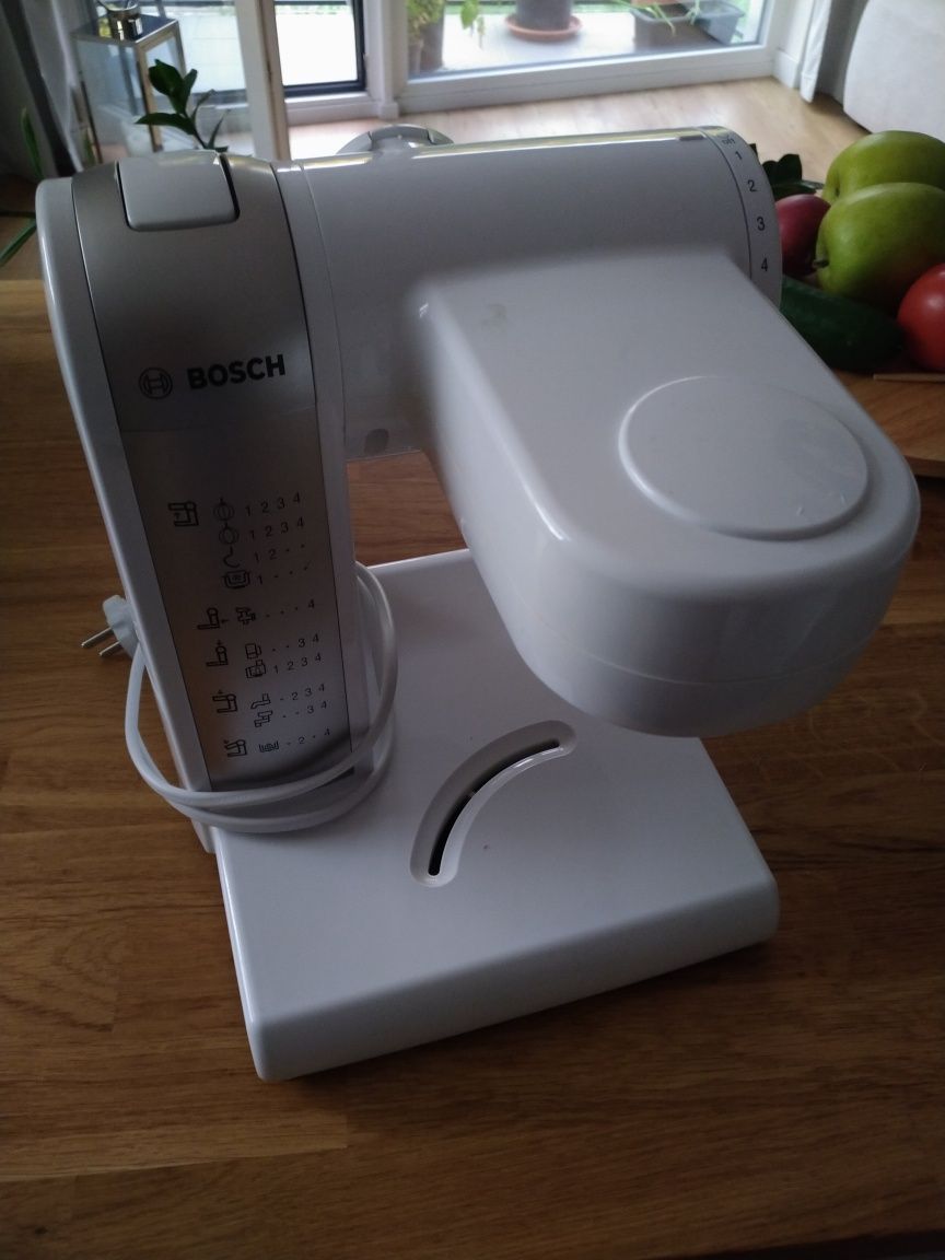 robot kuchenny BOSCH CNUM5ST + misa