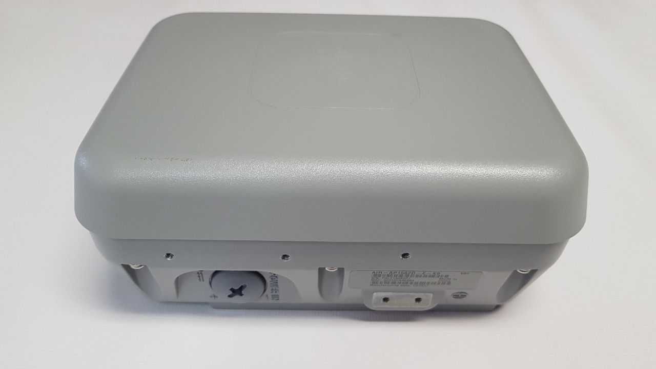 Точка доступу Cisco AIR-AP1562D-E-K9