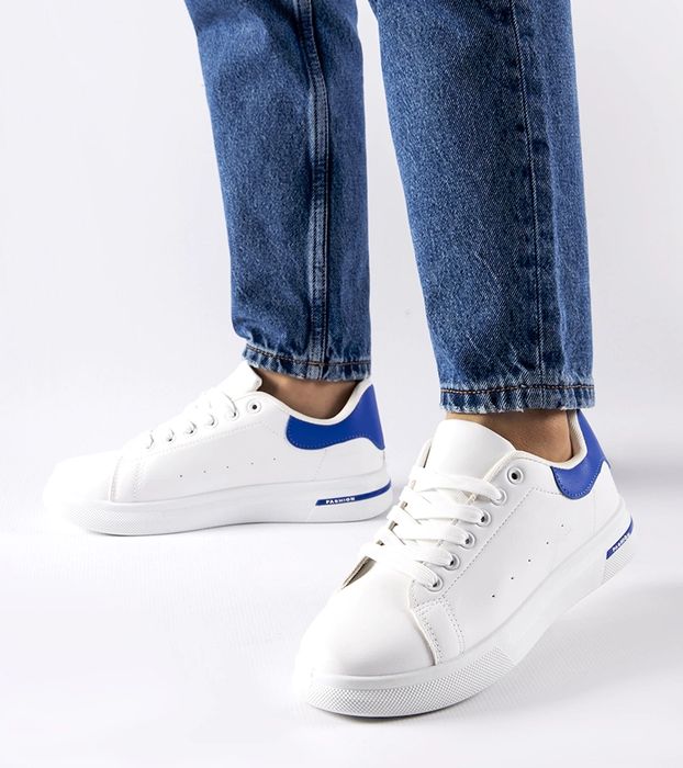 Biało-granatowe sneakersy Leland