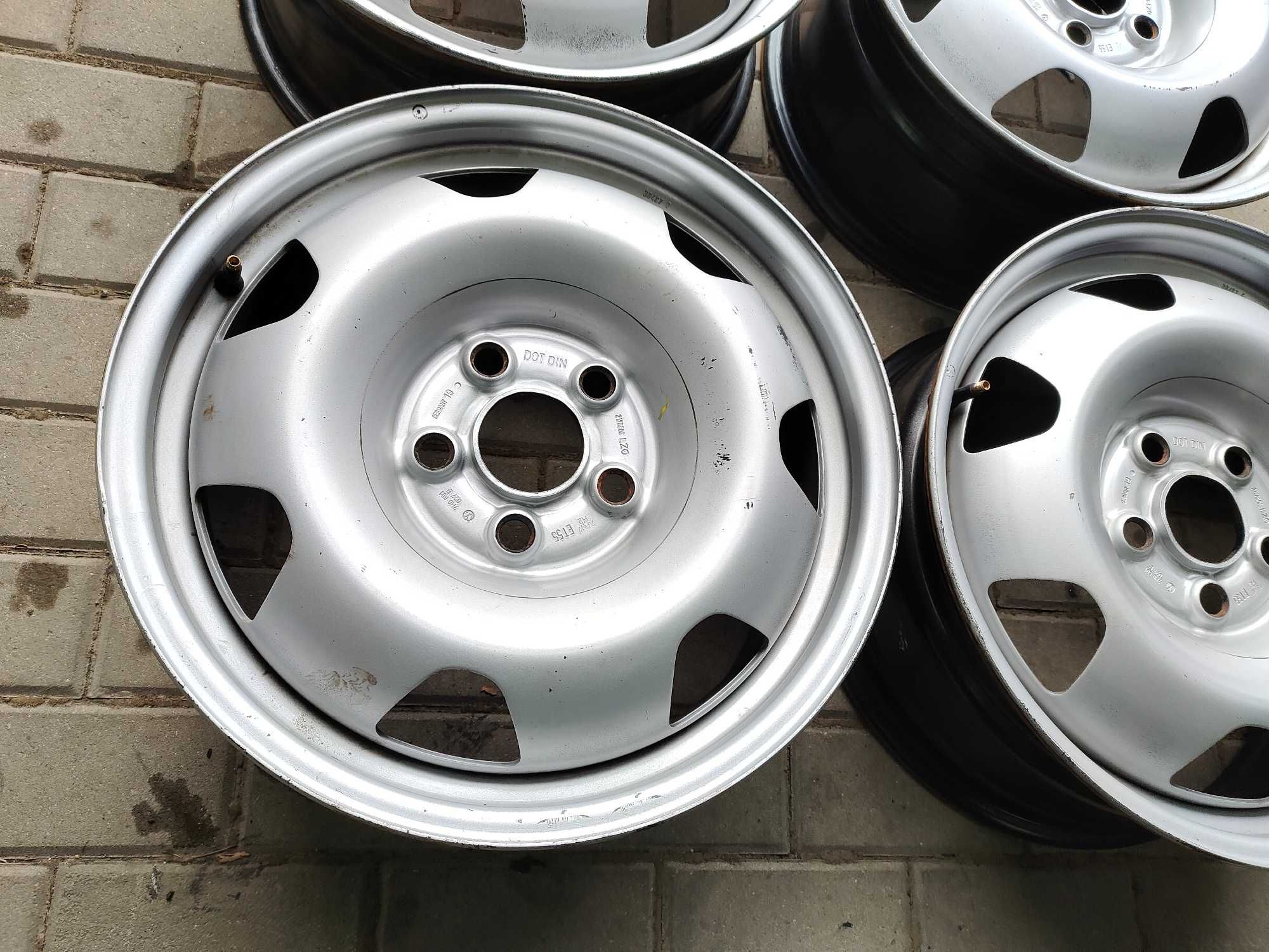 Felgi Stalowe VW T5 T6 17 5x120 7j et55