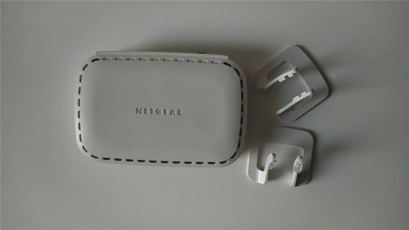 Modem Netgear biały
