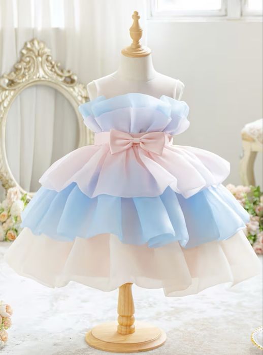 Прокат карнавальних костюмів