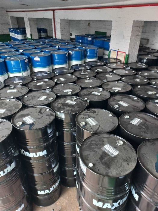 Ланцюгова олива для змащування ланцюга цепное масло