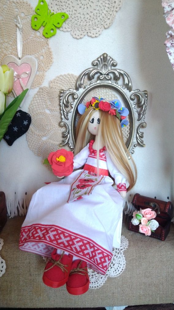 Лялька Україночка красуня