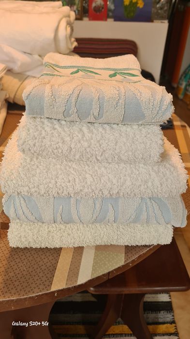 LIMPEZA PROFISSIONAL da casa e engomadoria ao DOMICÍLIO.