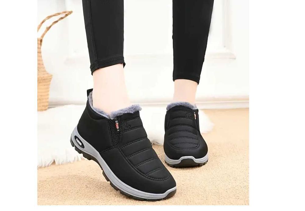 męskie buty zimowe ocieplane nowe / czarne/ 40