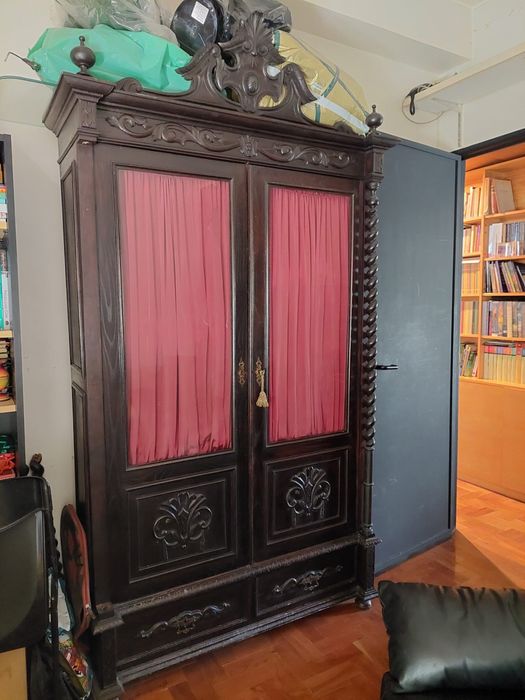 Móvel livreiro estilo advogado