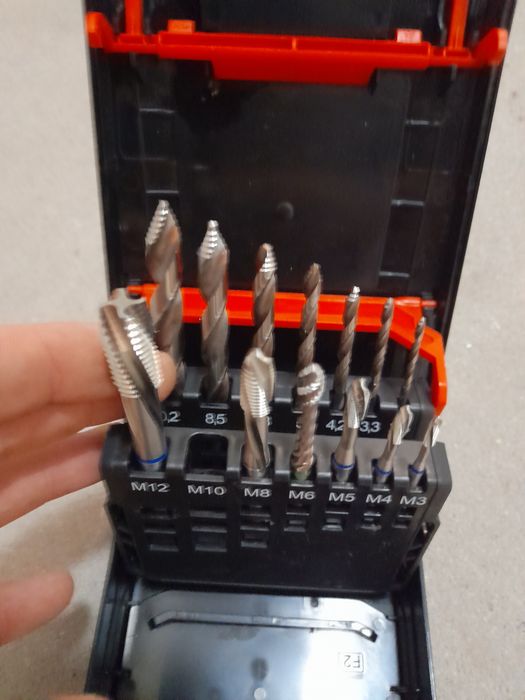 Zestaw gwintowników i wierteł SMART STEP M3-M12 Wurth 13-elem