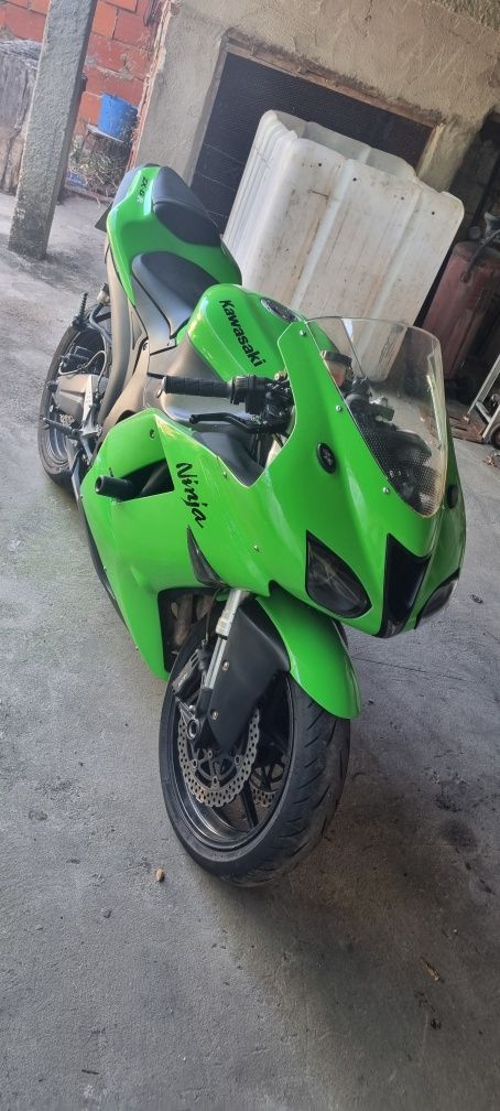 Zx6r com barulho no motor, mas trabalha bem
