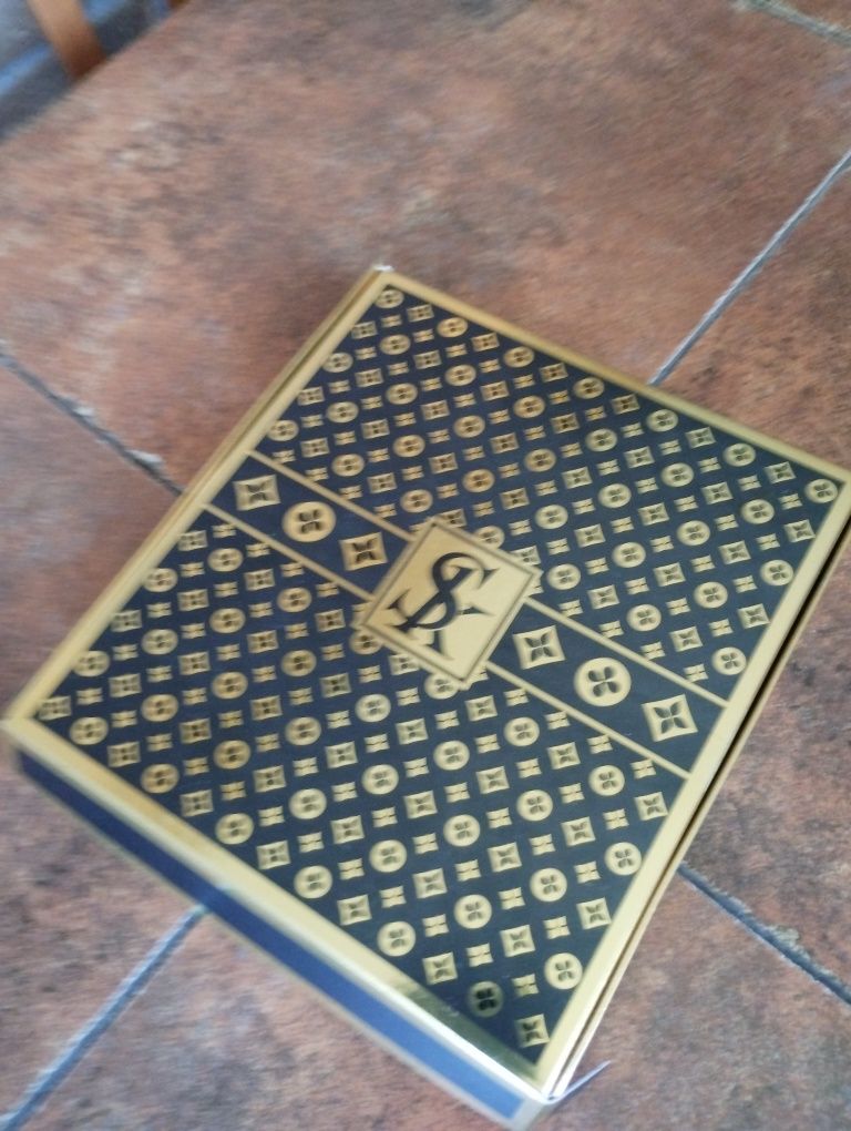 Szczotki do zębów ekskluzywne