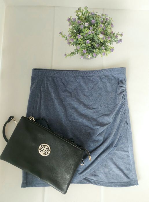 Spódniczka mini świetny stan