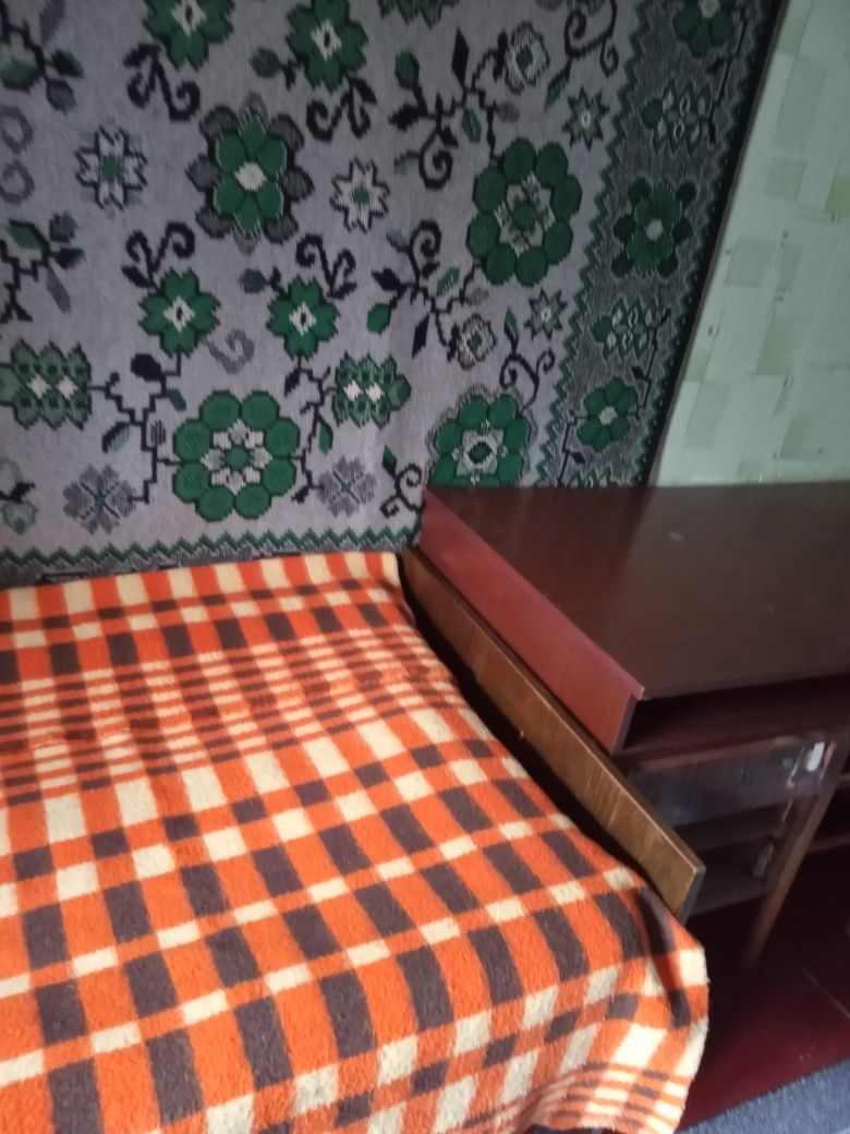 Здам кімнату в квартирі для 1-2 хлопців в р-ні Буд. Офіцерів.