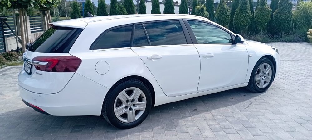 Opel Insignia kombi 2.0CDTI 140KM 2015r