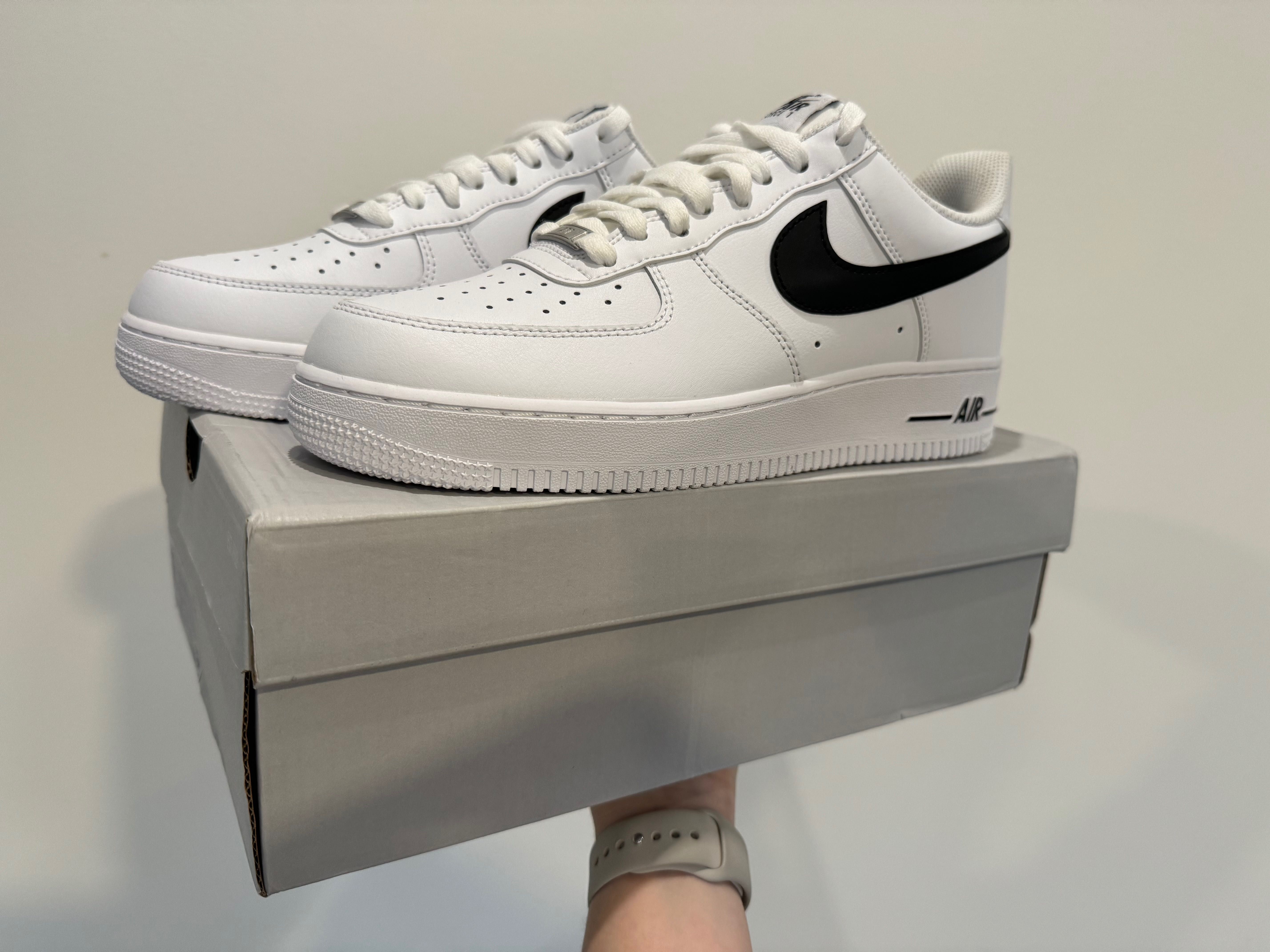 Buty Nike Air Force 1 Low '07 White Black r. 43