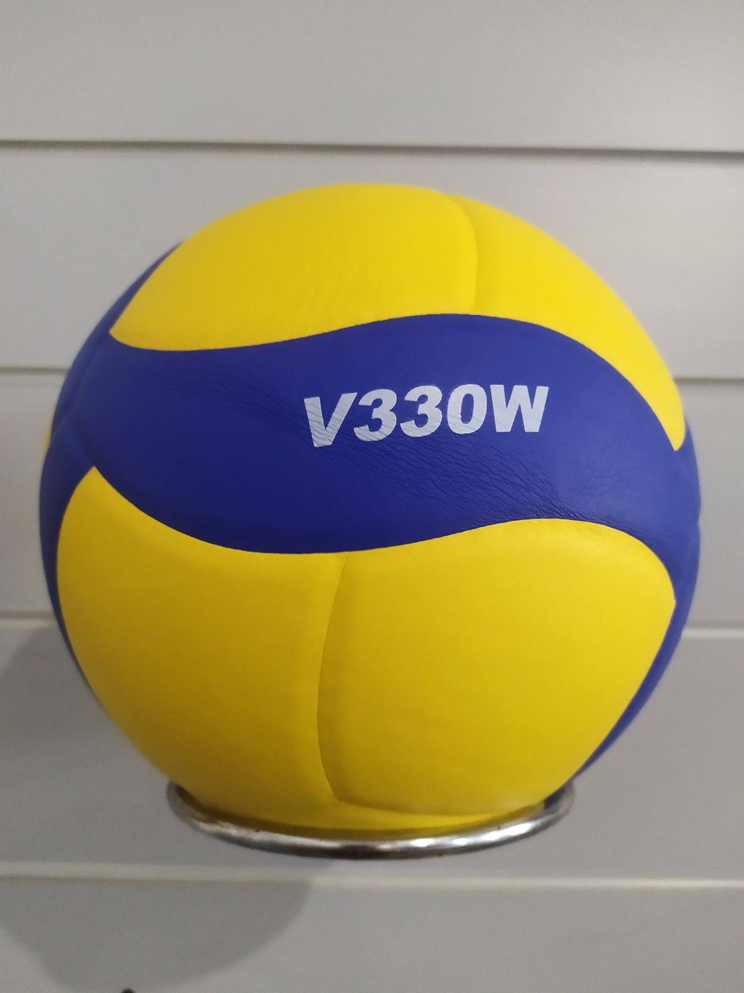 Мячи волейбольные М'ячі волейбольні сітки  волейбольные мячи сетки