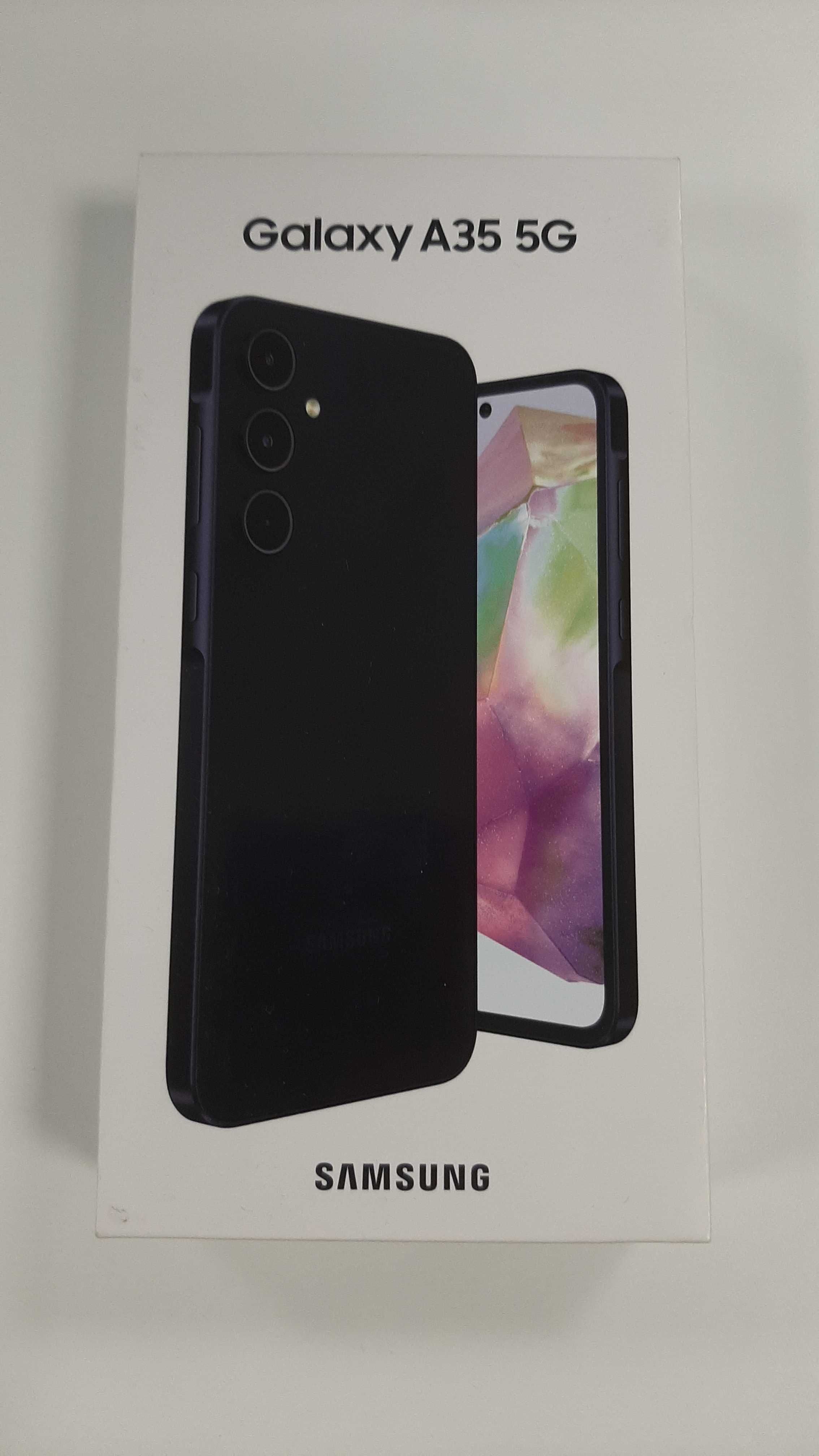 Samsung Galaxy A35 5G usado com o vidro partido