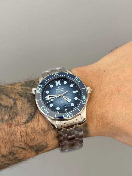 чоловічий наручний годинник Omega Seamaster Diver 300m