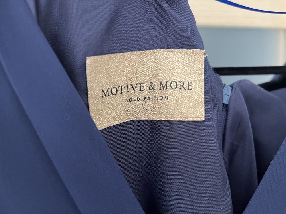 Sukienka Motive&More