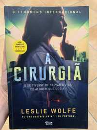 A Cirurgiã - Leslie Wolfe