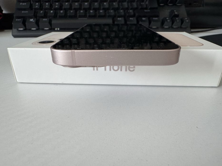 Iphone 13 mini różowy