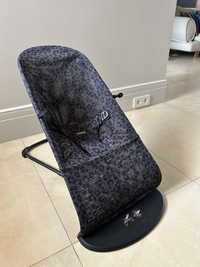 Bujaczek Bujak BabyBjorn Bliss Mesh