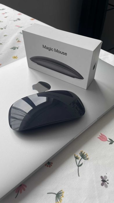 Magic Mouse 2 (Space Gray) A1657