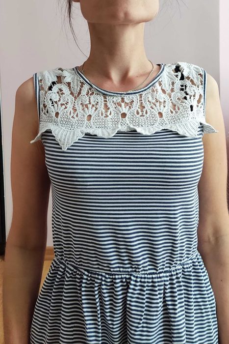 Letnia, krótka bawełniana sukienka w paski XS/S/M