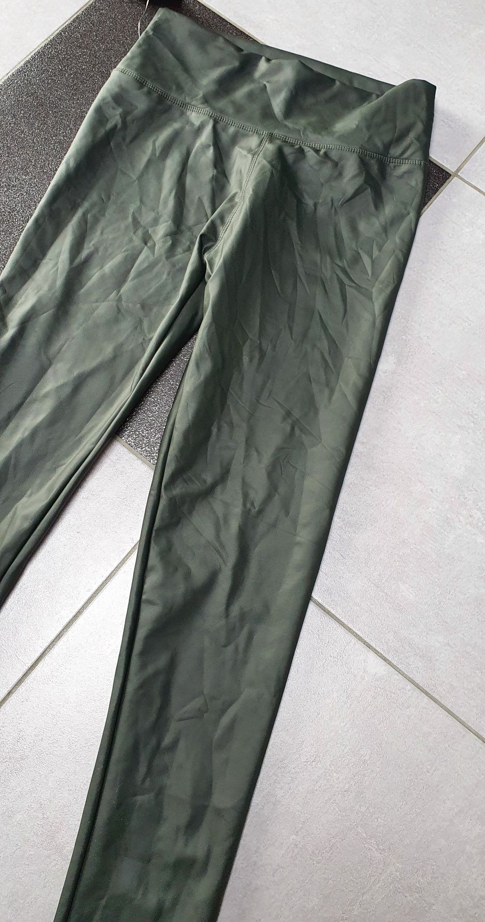 Nowe legginsy skórzane khaki L XL