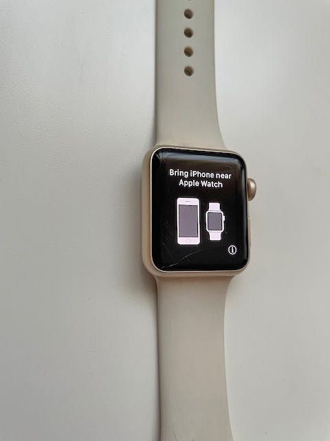 Apple watch 7000 Dourado 38mm com caixa