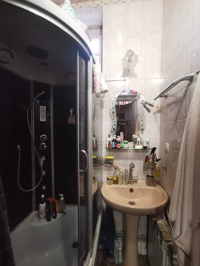 Продажа, дом 200м в центре, г. Каменское