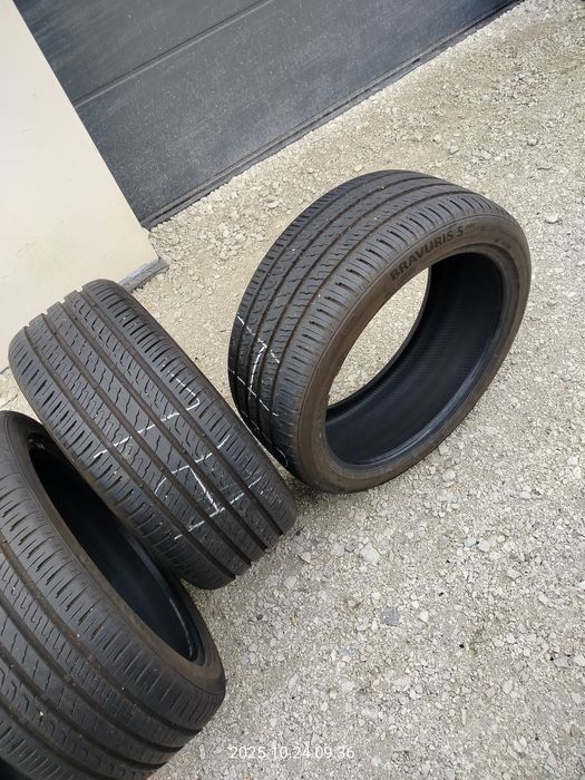 Opony letnie Barum 235/40/20r