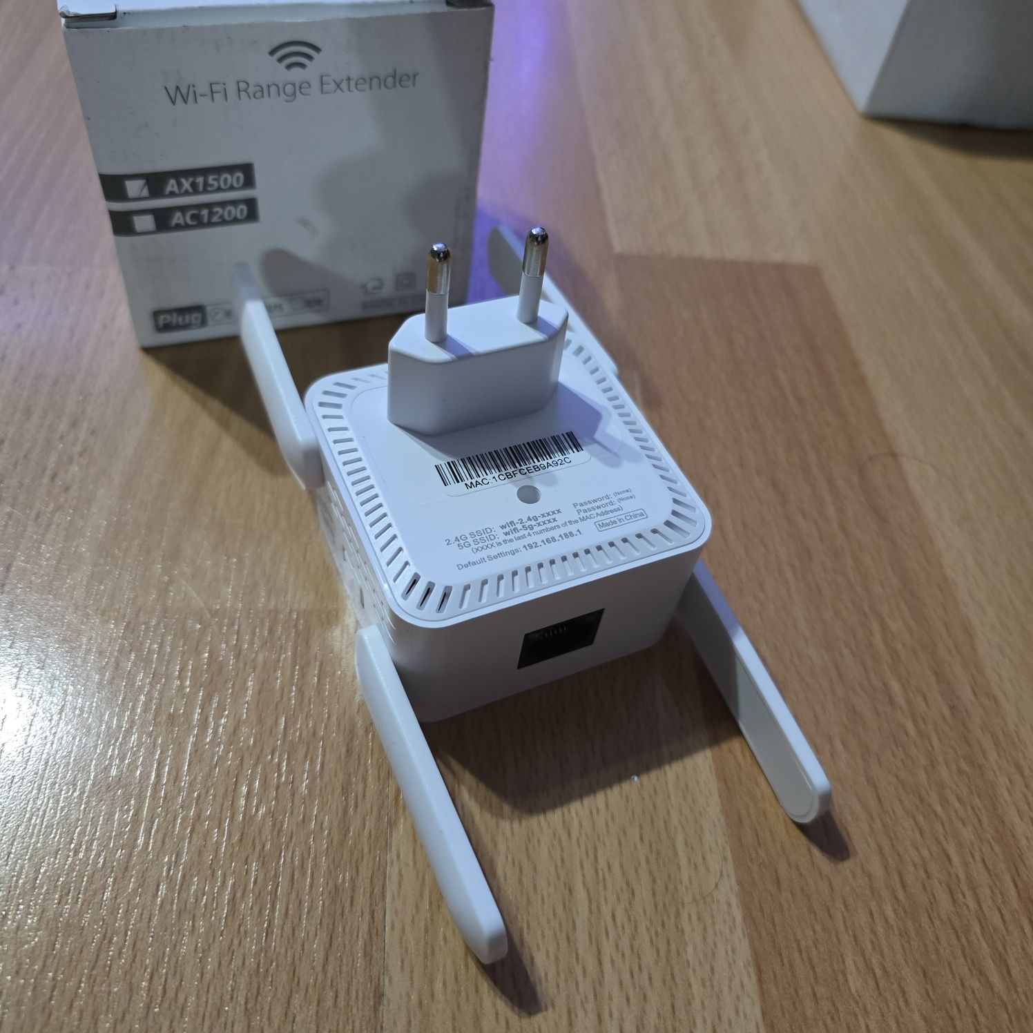 Wzmacniacz sygnału AX1500 z  Wifi 6 dla 2,4 i 5GHz reapater