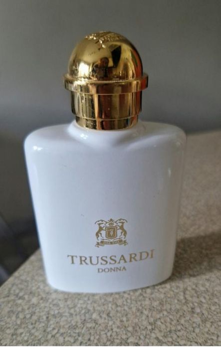 Парфумована вода Trussardi Donna оригінал