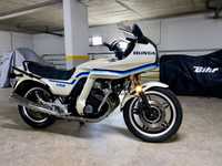 Honda cbx1000 de mil novecentos oitenta dois