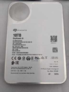 Жесткий диск HDD Seagate Skyhawk AI 10 Tb