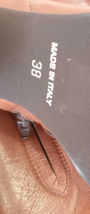 Чоботи Minelli жиночі 38 р.  ( Італія) натуральна шкіра,