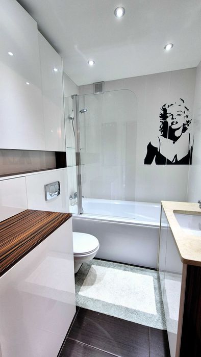 3 pokojowe, umeblowane, metro Kabaty, szybki internet, garaż, balkon