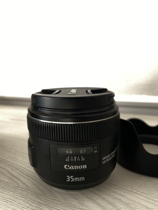 Canon EF 35 mm 2.0 USM