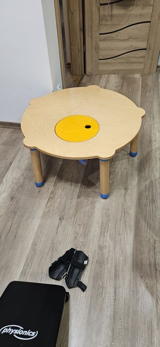Stolik dla dzieci