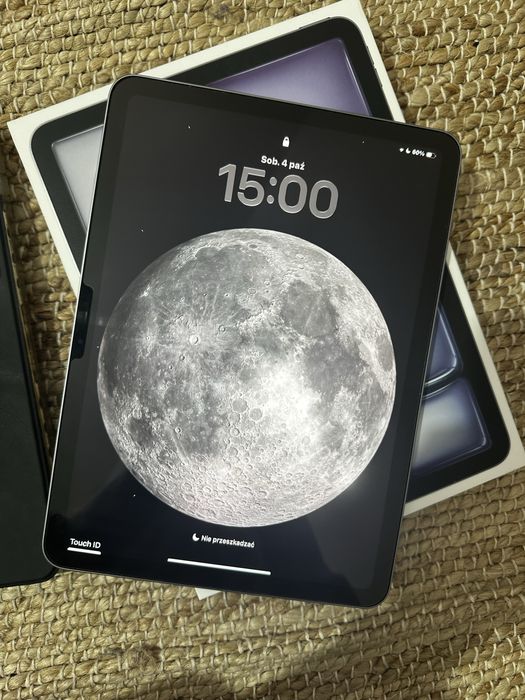 Ipad air 6 gen. 11 cali M2 2024, 128 gb, gwarancja. gniezdna szarość