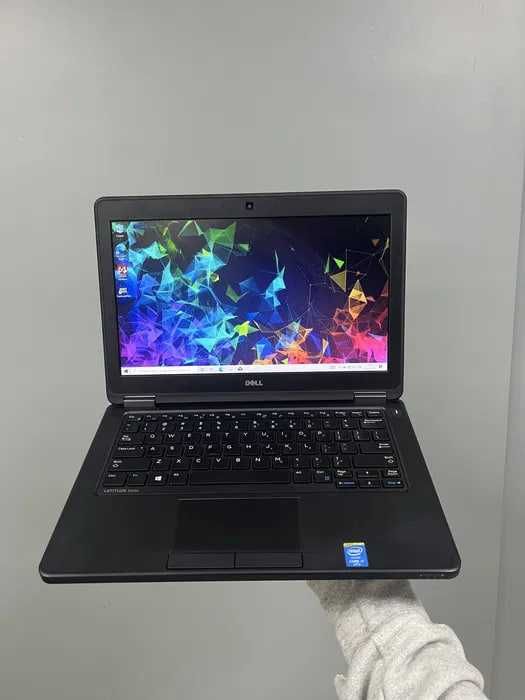 Потужний малюк Dell e5250 12.5' i7-5600U SSD latitude США