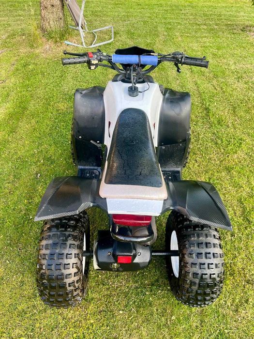 Quad Keewey 50 cm 3 w bardzo dobrym stanie, sporadycznie użyany.