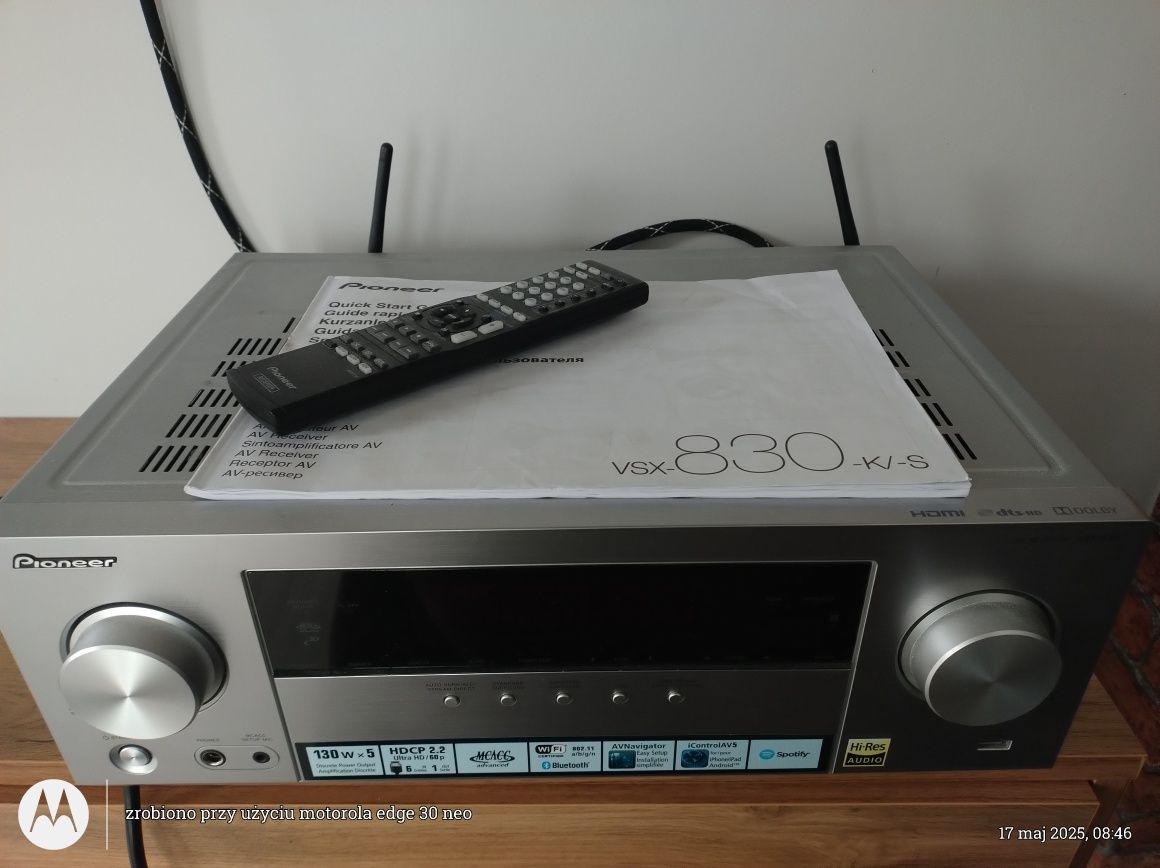 Amplituner Pioneer VSX 830