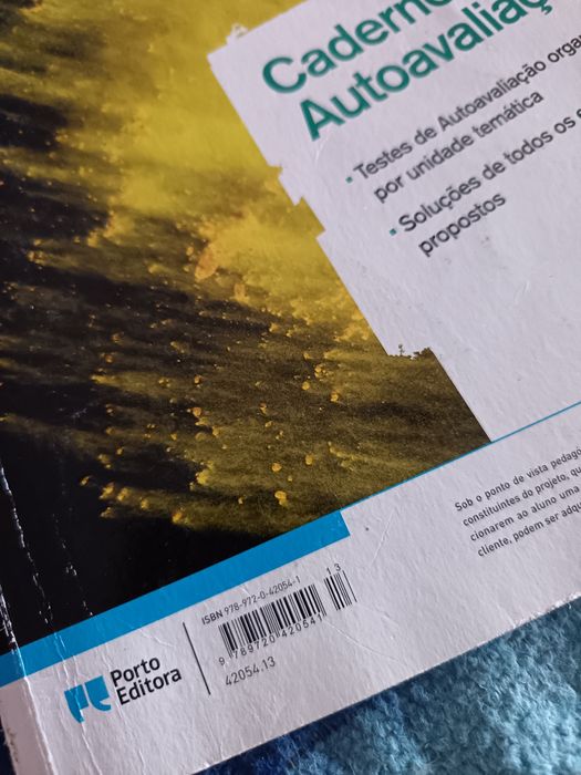 Mauais e caderno de atividades Matemática A 10.ano